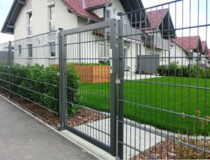 Aluminiumzaun, Brix Zaun, Drahtgitter, Zaunbau, Gehtüre