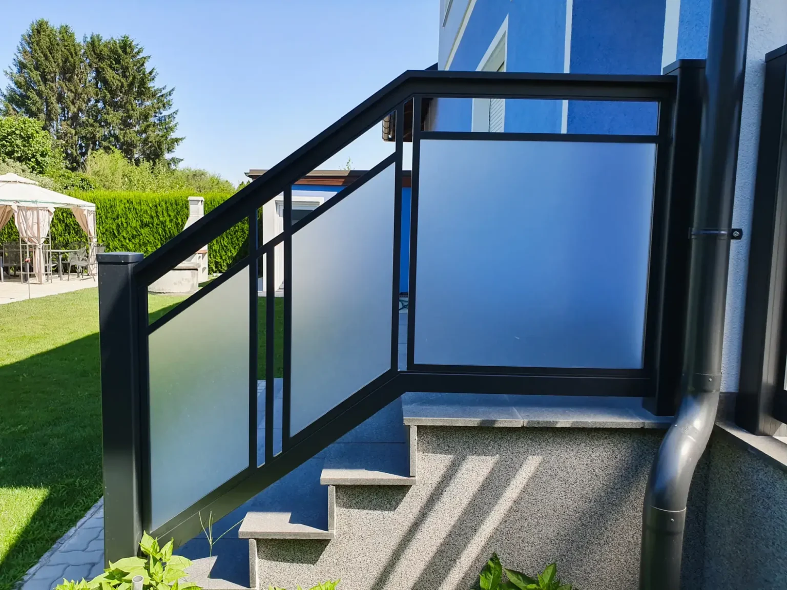 Aluminiumzaun, Brix Zaun, Metallzaun, Decor-Perforee, Geländer, Balkon