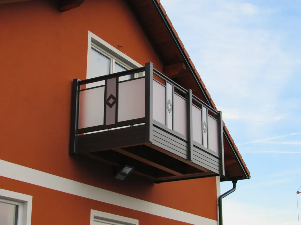 Aluminiumzaun, Brix Zaun, Metallzaun, Decor-Perforee, Geländer, Balkon, Ornament