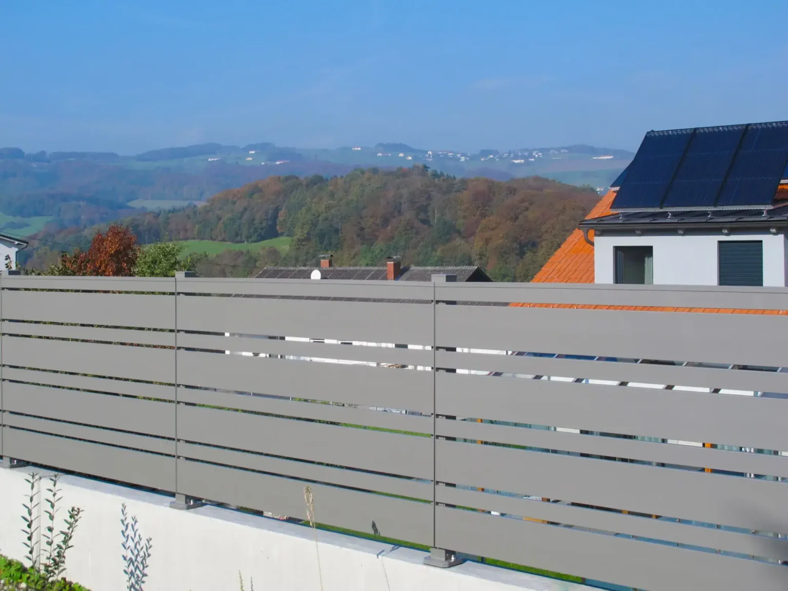 Aluminiumzaun, Brix Zaun, Metallzaun, Frontline, Geländer, Balkon,