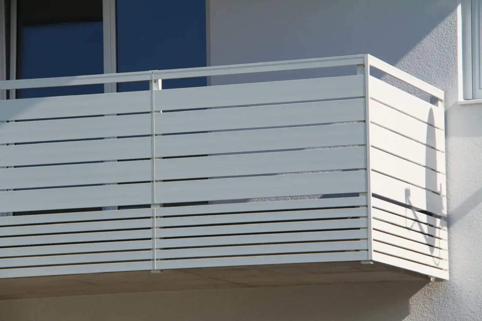 Aluminiumzaun, Brix Zaun, Metallzaun, Frontline, Geländer, Balkon,