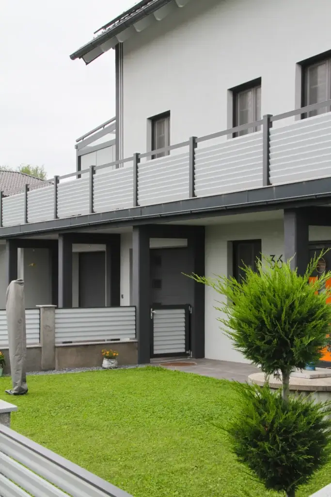 Aluminiumzaun, Brix Zaun, Metallzaun, Geländer, Balkon, Lamello