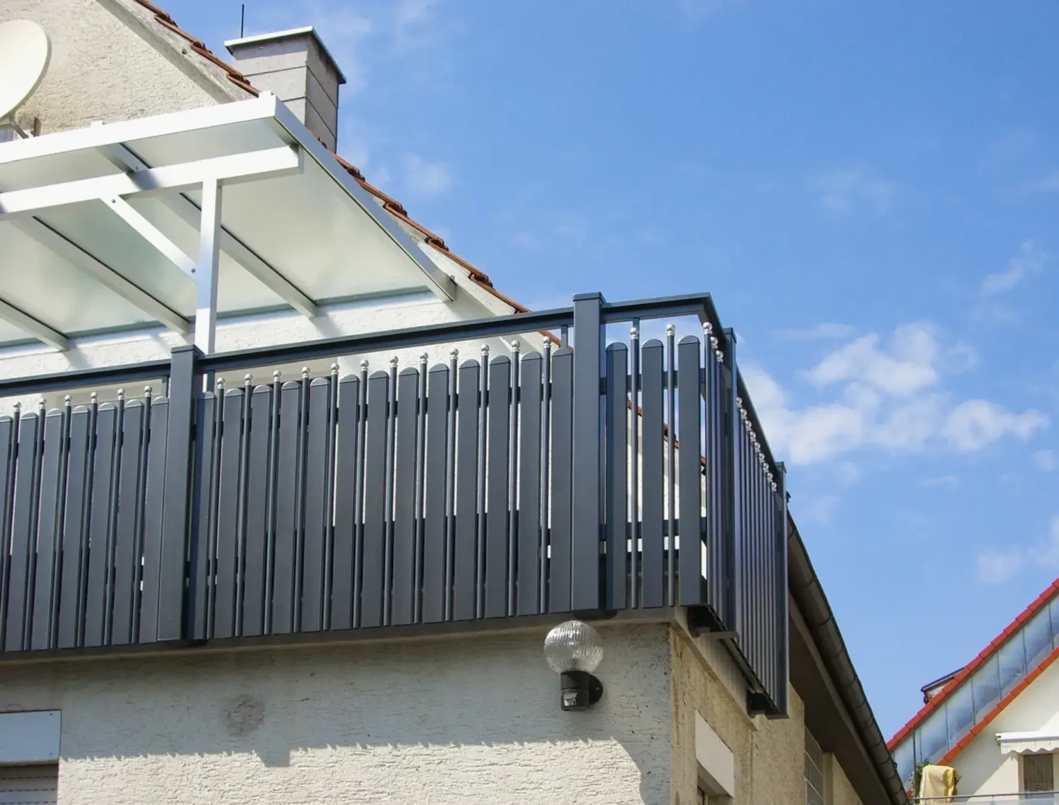 Aluminiumzaun, Brix Zaun, Metallzaun, Geländer, Balkon, Latte-Zwischenstab,