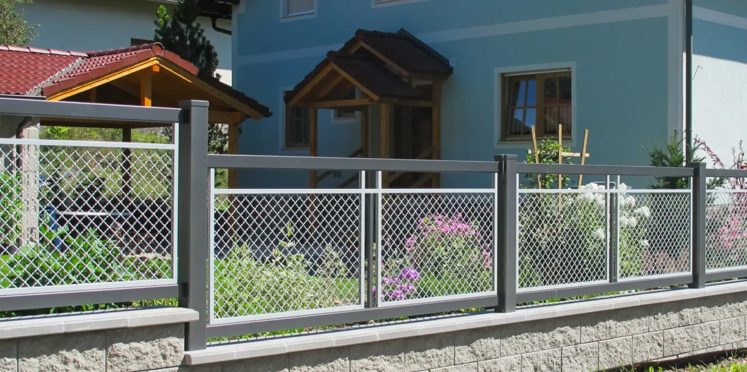 Aluminiumzaun, Brix Zaun, Metallzaun, Decor Kripp, Zaunfeld