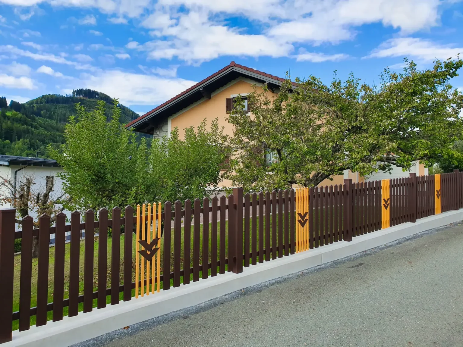 Aluminiumzaun, Brix Zaun, Metallzaun, Latte Classic Zaunfeld, Tristab