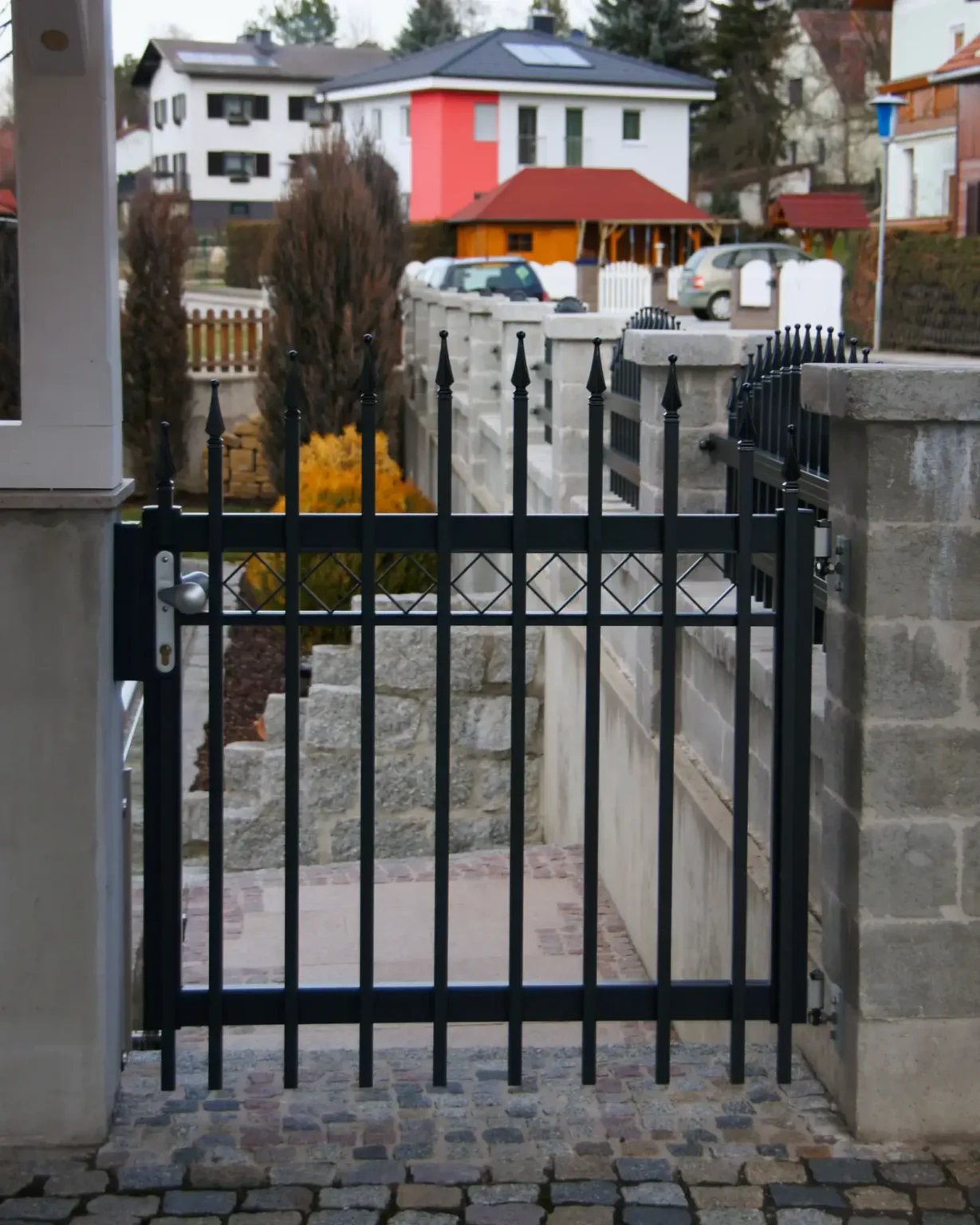 Aluminiumzaun, Brix Zaun, Metallzaun, Paliquarda, Gehtüre, Quadrille