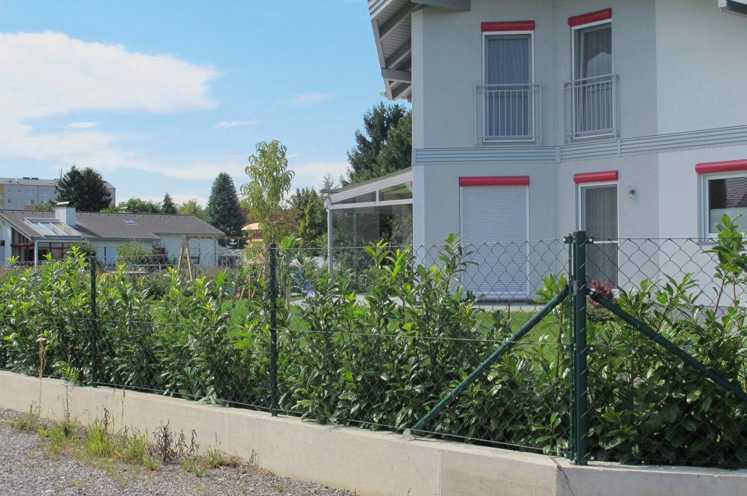 Aluminiumzaun, Brix Zaun, Zaunbau, Drahtgeflecht, Maschendraht