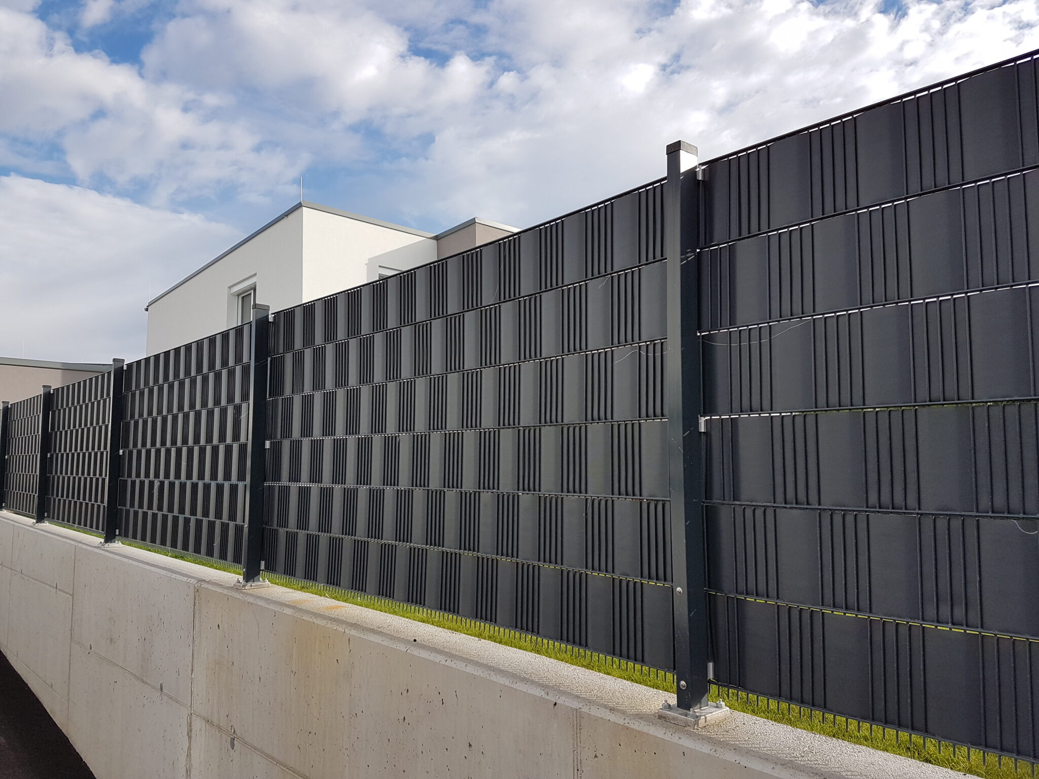Aluminiumzaun, Brix Zaun, Drahtgitter, Zaunbau, Sichtschutz