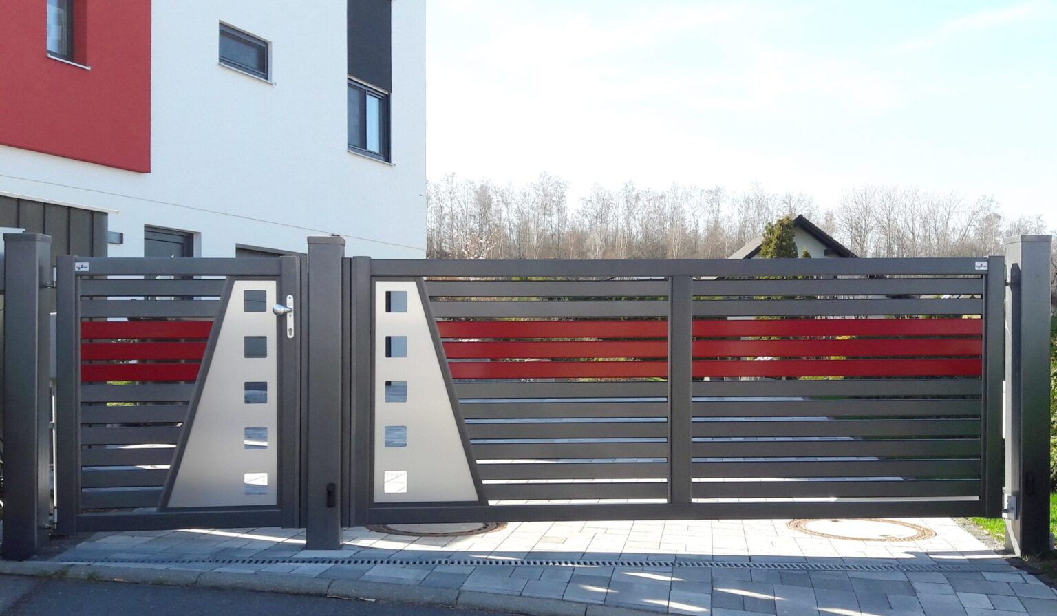 Aluminiumzaun, Brix Zaun, Metallzaun, Trap, Gehtüre, Flügeltor