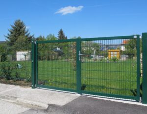 Aluminiumzaun, Brix Zaun, Drahtgitter, Zaunbau, Flügeltor
