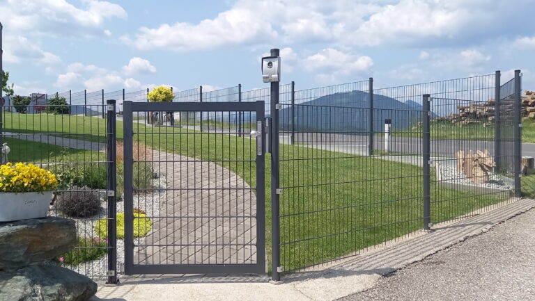 Aluminiumzaun, Brix Zaun, Drahtgitter, Zaunbau, Gehtüre