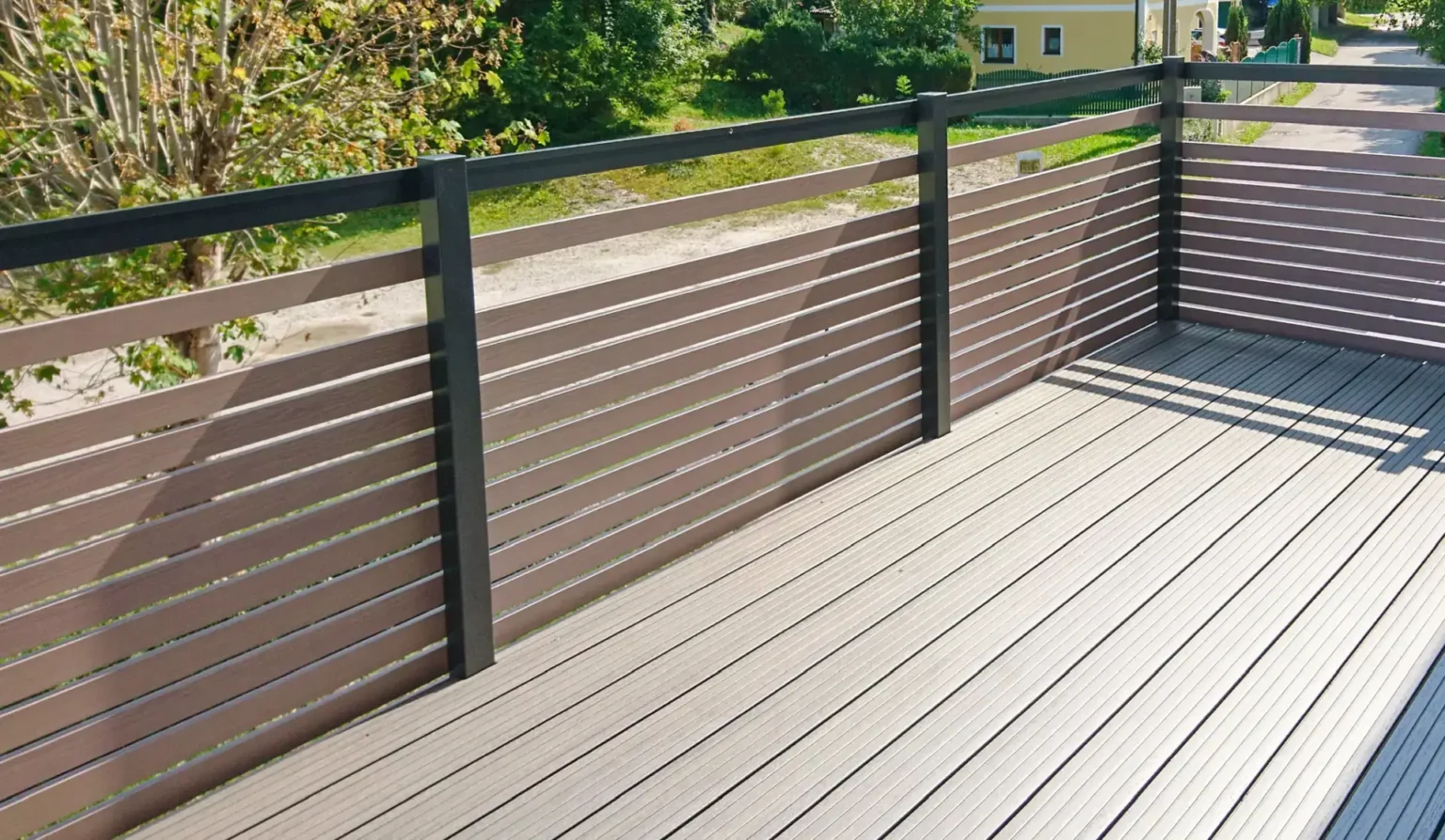 Aluminiumzaun, Brix Zaun, Metallzaun, Frontline, Geländer, Balkon,