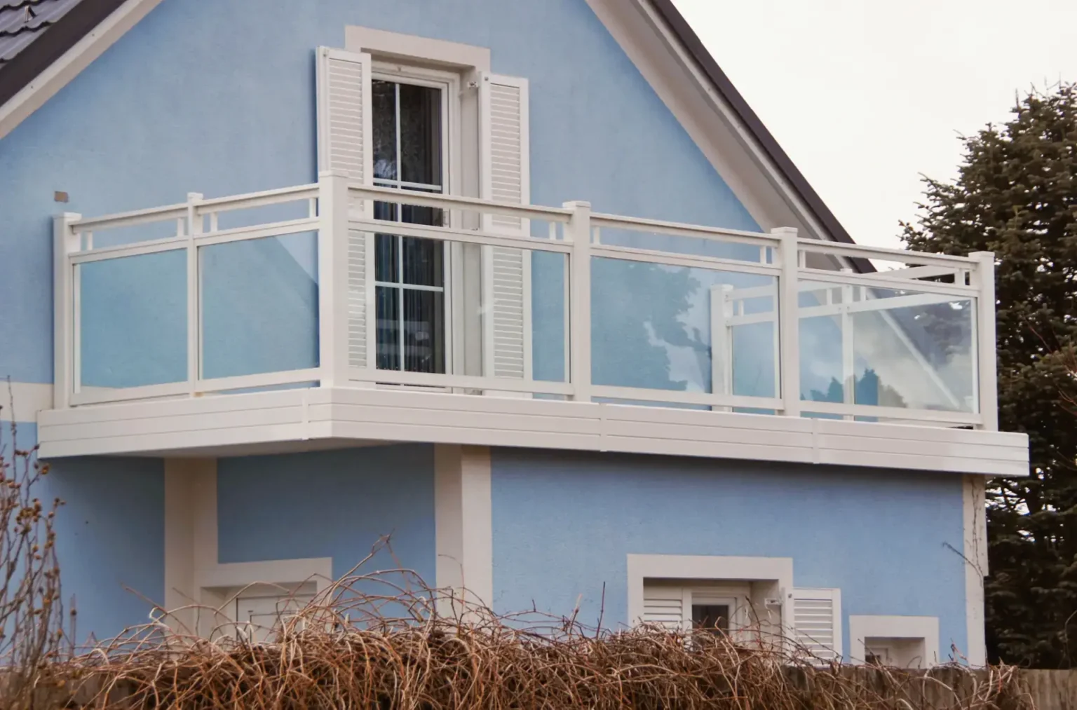 Aluminiumzaun, Brix Zaun, Metallzaun, Glas Balkon, Glas- System, Geländer, Balkon, Glasal