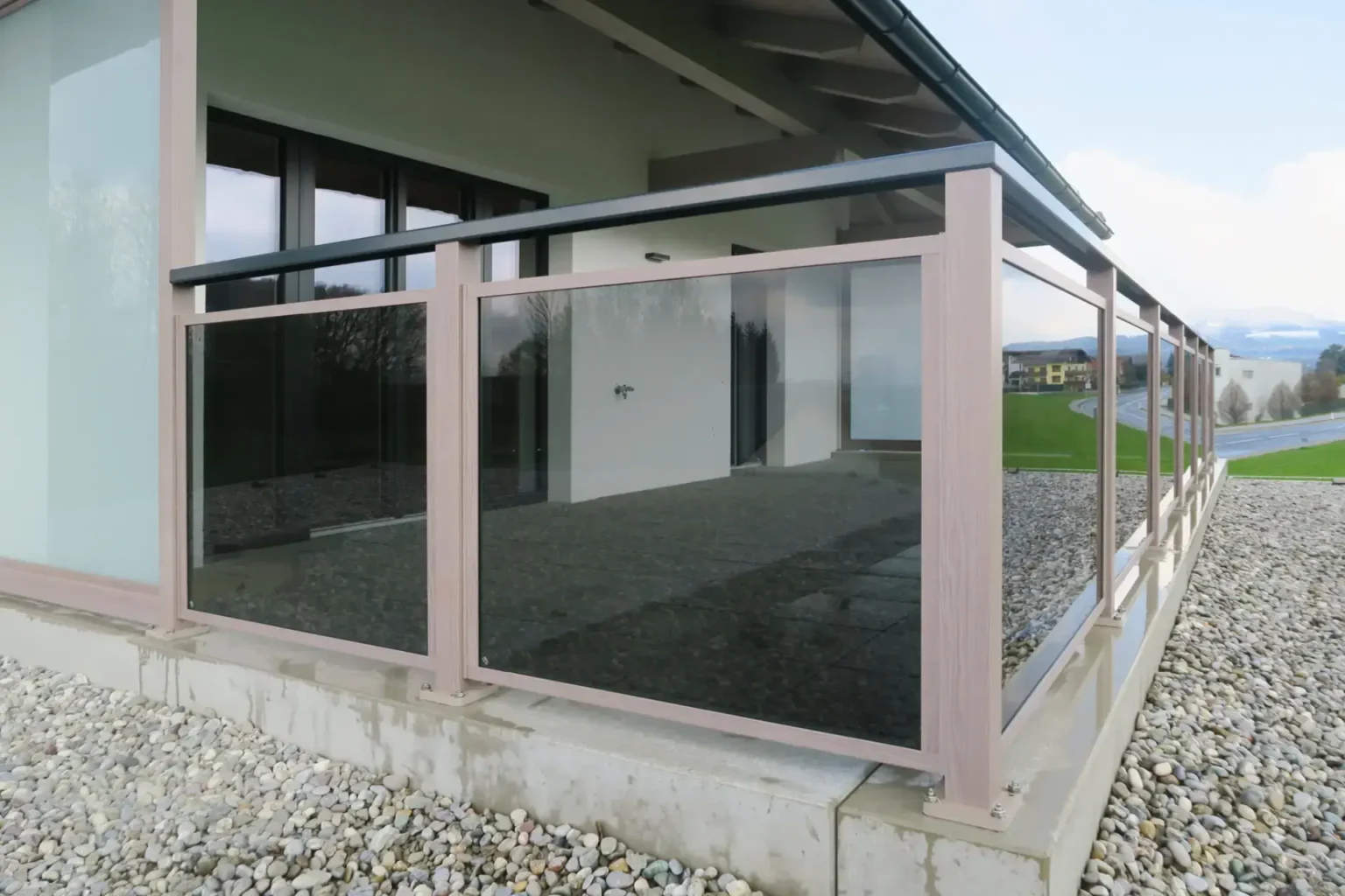 Aluminiumzaun, Brix Zaun, Metallzaun, Glas Balkon, Glas- System, Geländer, Balkon, Glasalo