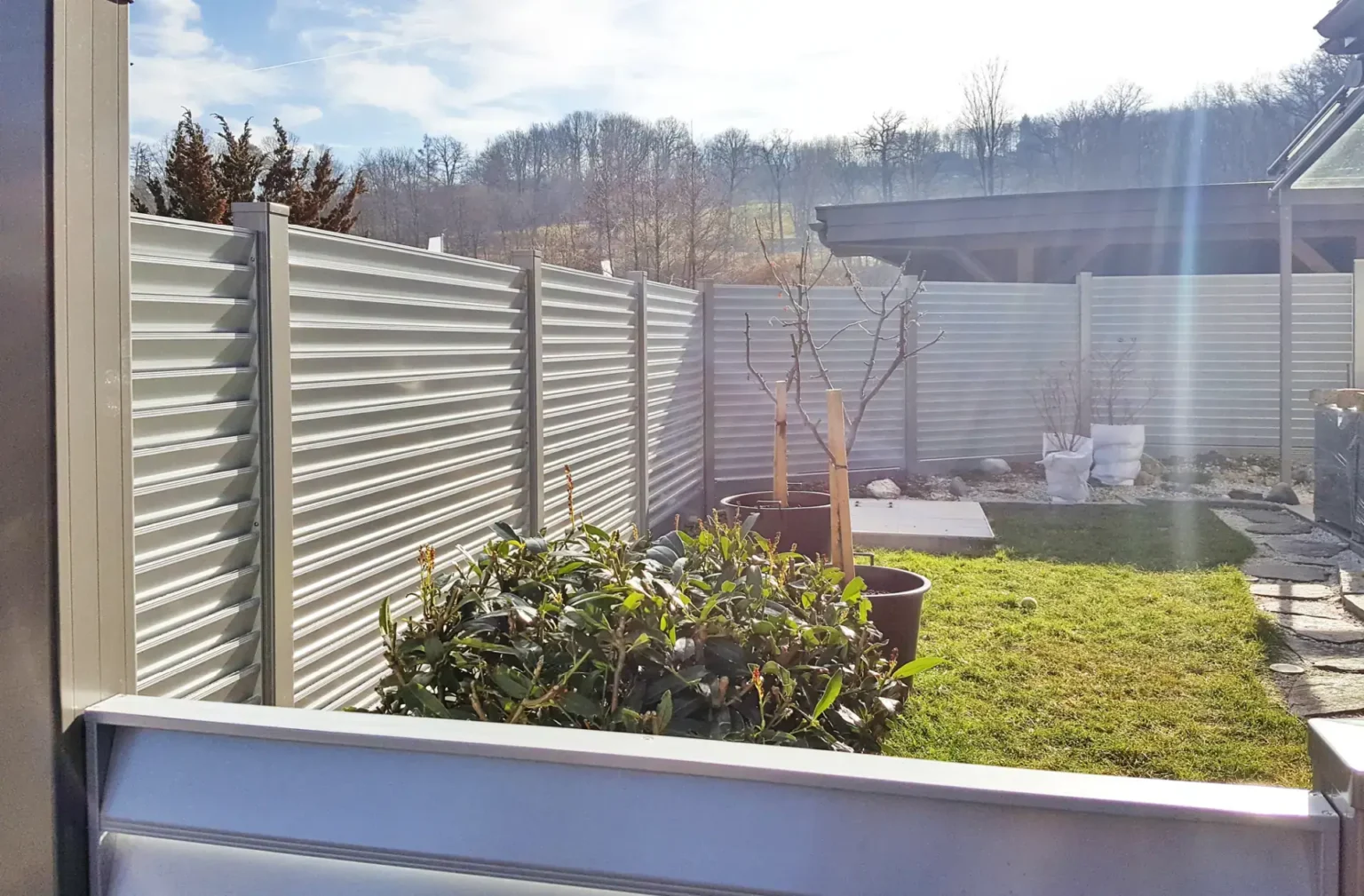 Aluminiumzaun, Aluminiumsichtschutz, Brix Zaun, Blickschutz, Privatsphäre