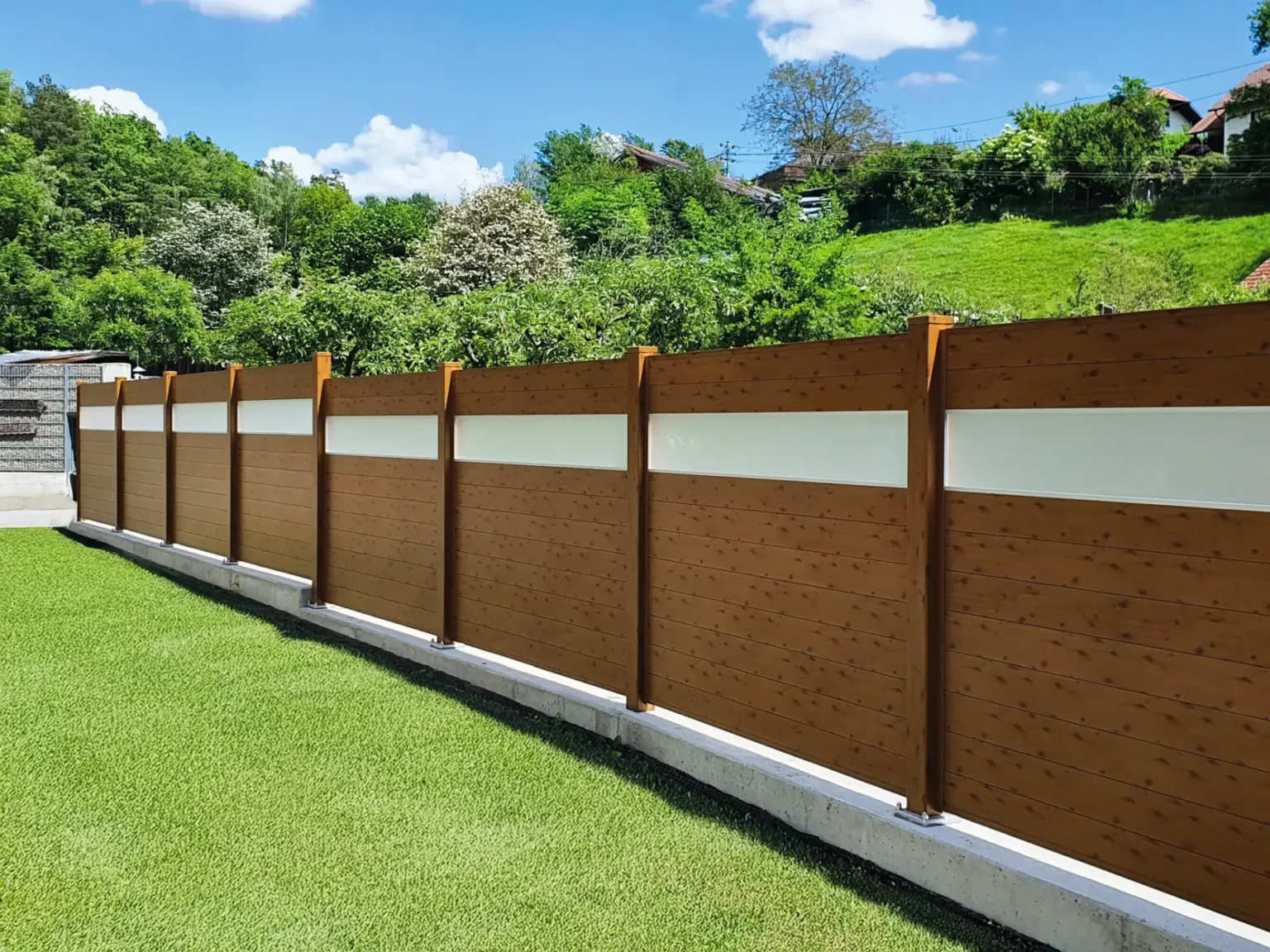 Aluminiumzaun, Aluminiumsichtschutz, Terrassensichtschutz, Blickschutz, Brix Zaun, Privée 130