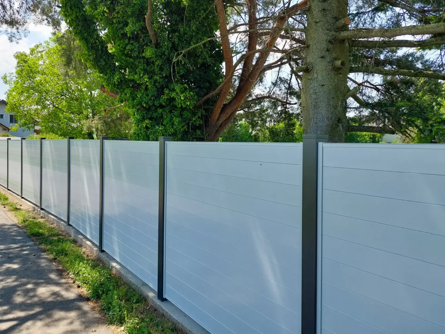 Aluminiumzaun, Aluminiumsichtschutz, Blickschutz, Brix Zaun, Privée 130