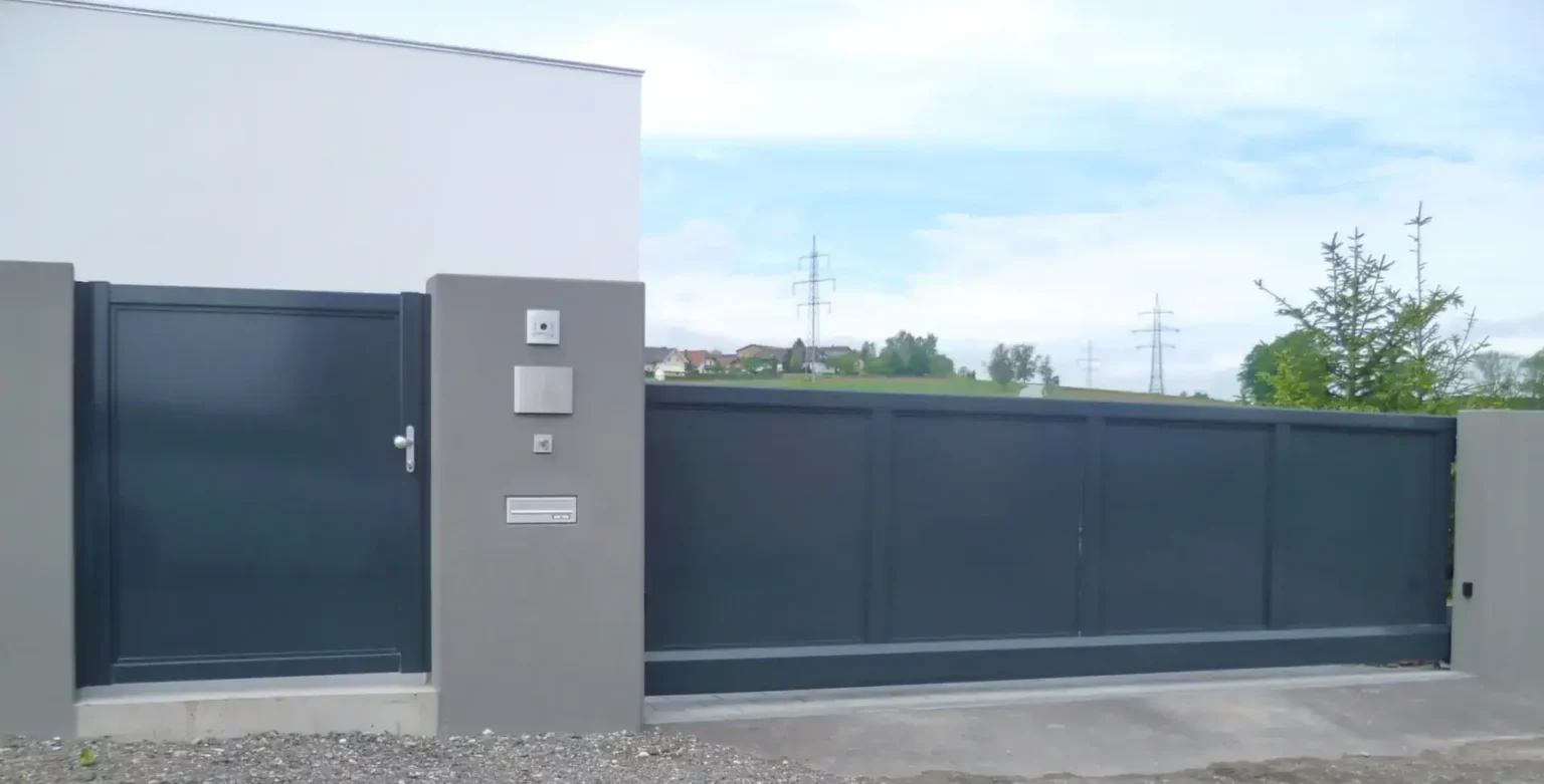 Aluminiumzaun, Aluminiumtor,Brix Zaun, Metallzaun, Flat-Design, Schiebetor, Gehtüre, Vollblech