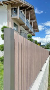 Aluminiumzaun, Brix Zaun, Metallzaun, Alu Geländer, Balkon, Staketen, Holzoptik