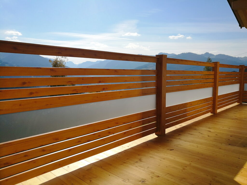 Brix Zaun, Alu Balkon, Alu Geländer, Terrasse, Holzoptik, Maserung, Horizontal